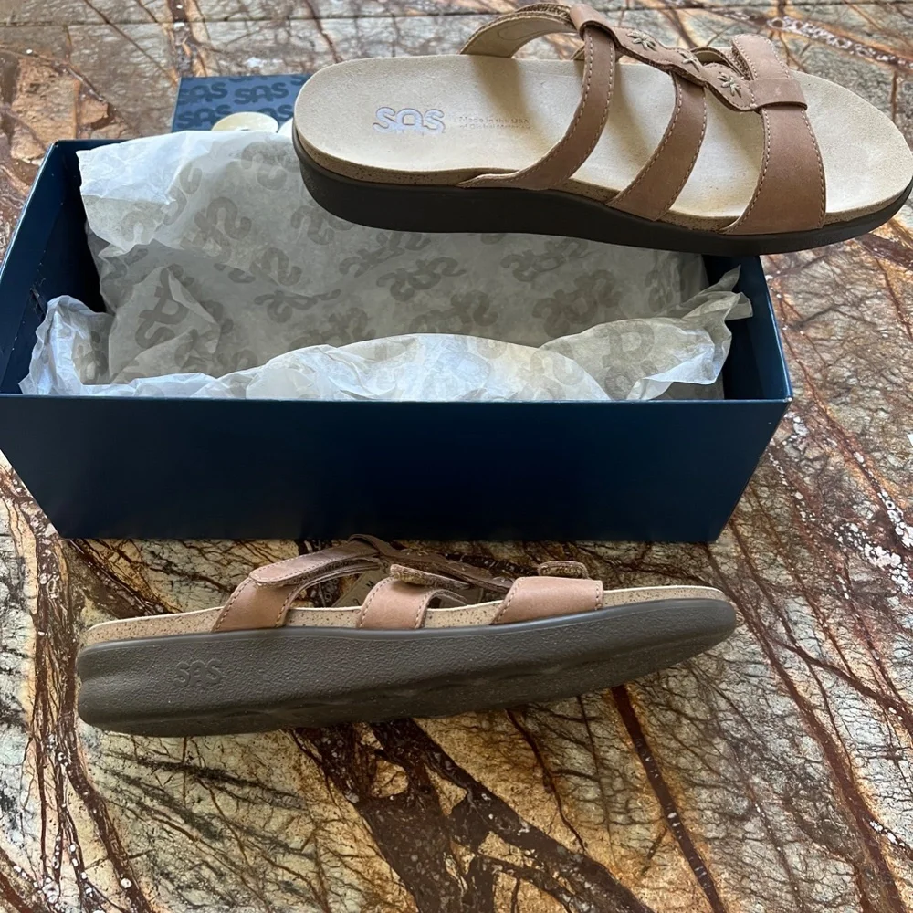 SAS Sandals size 9 - Picture 6 of 10